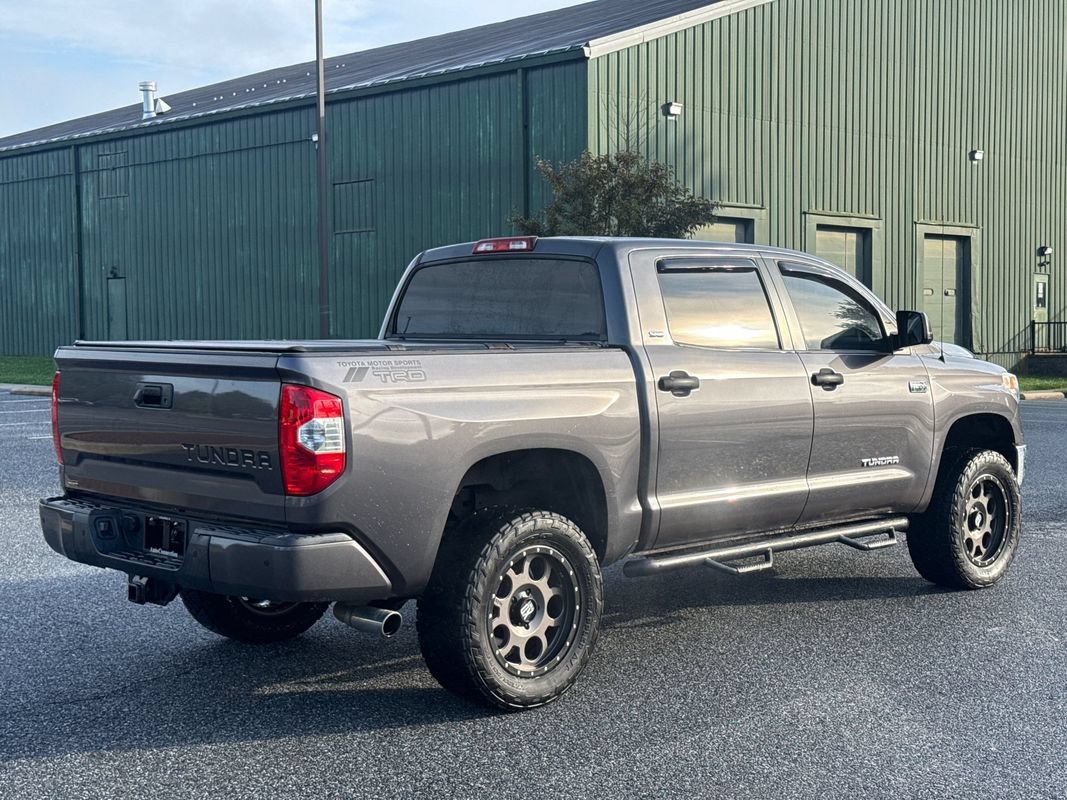 Used 2017 Toyota Tundra SR5 w/ TRD Off Road Package AWD/4WD image 8