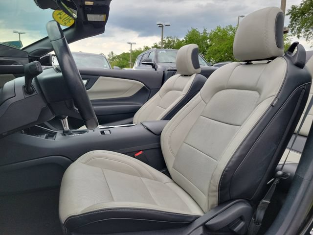 Used 2024 Ford Mustang Convertible RWD image 18