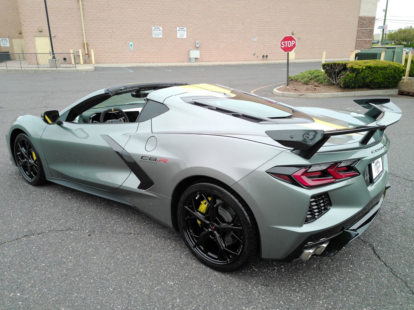 Certified 2022 Chevrolet Corvette Stingray Premium Cpe RWD image 10