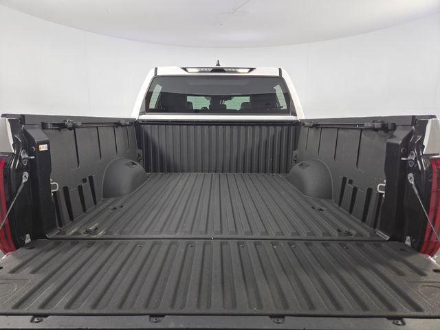 Used 2025 Toyota Tundra Limited image 27