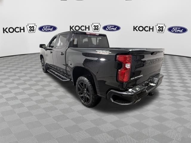 Used 2021 Chevrolet Silverado 1500 LT Trail Boss w/ Convenience Package II image 6