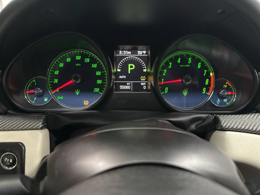 Used 2015 Maserati GranTurismo Sport RWD image 26