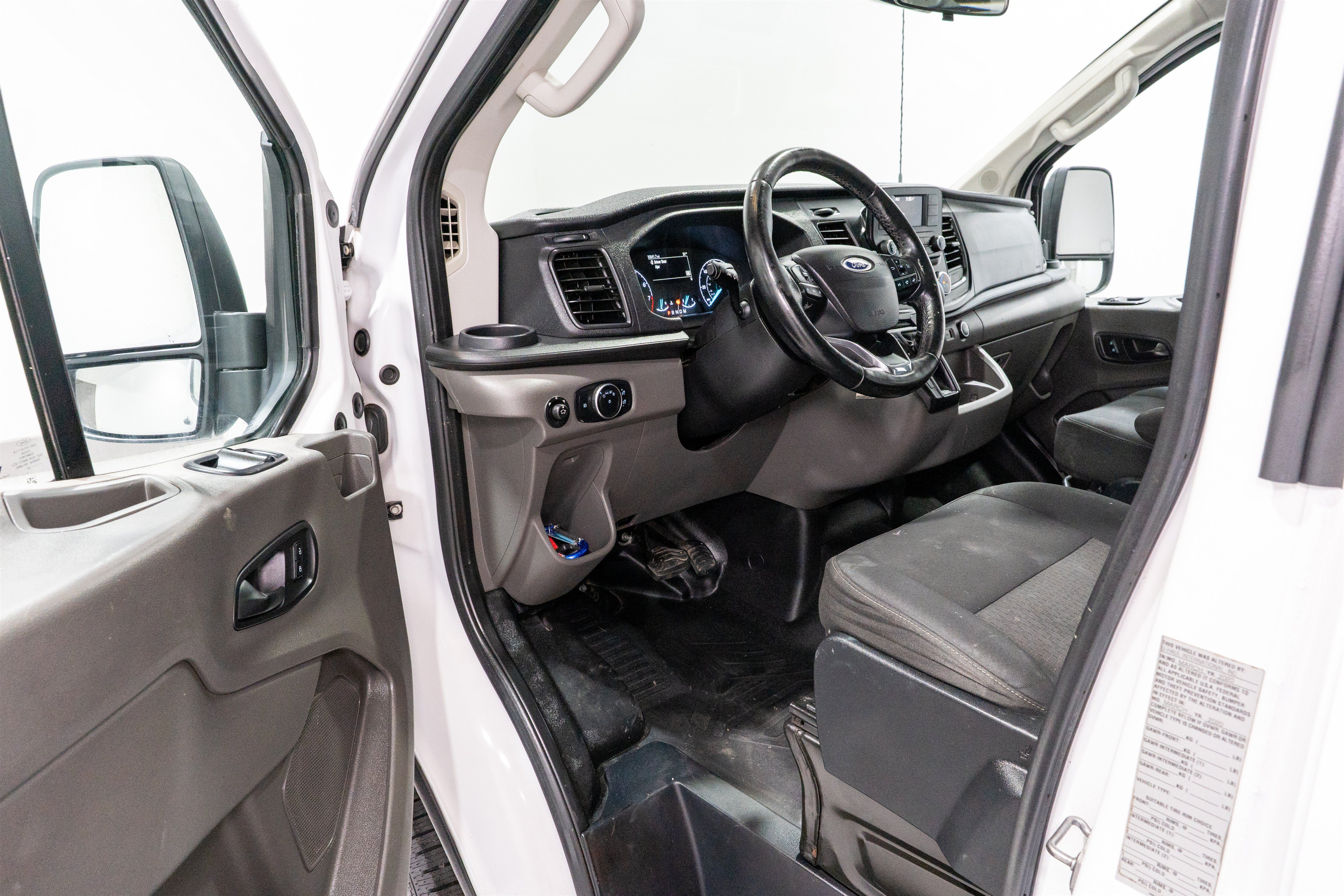 Used 2020 Ford Transit 250 Low Roof w/ Exterior Upgrade Package RWD image 14