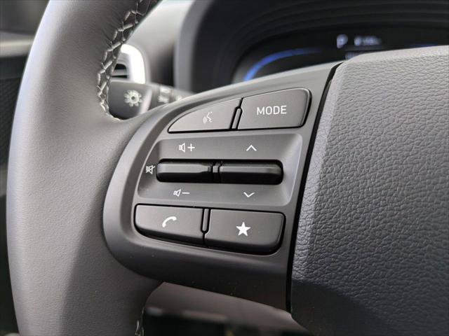 New 2026 Hyundai Venue SEL FWD image 43