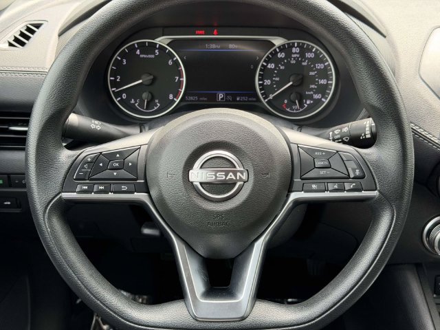 Used 2024 Nissan Sentra SV FWD image 18