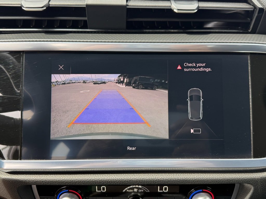 Used 2021 Audi Q3 2.0T Premium image 16