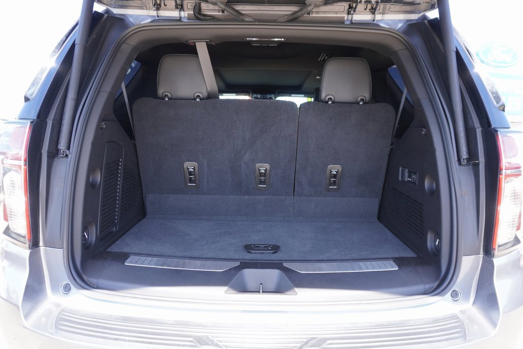 Used 2021 Chevrolet Tahoe RST w/ Luxury Package image 31