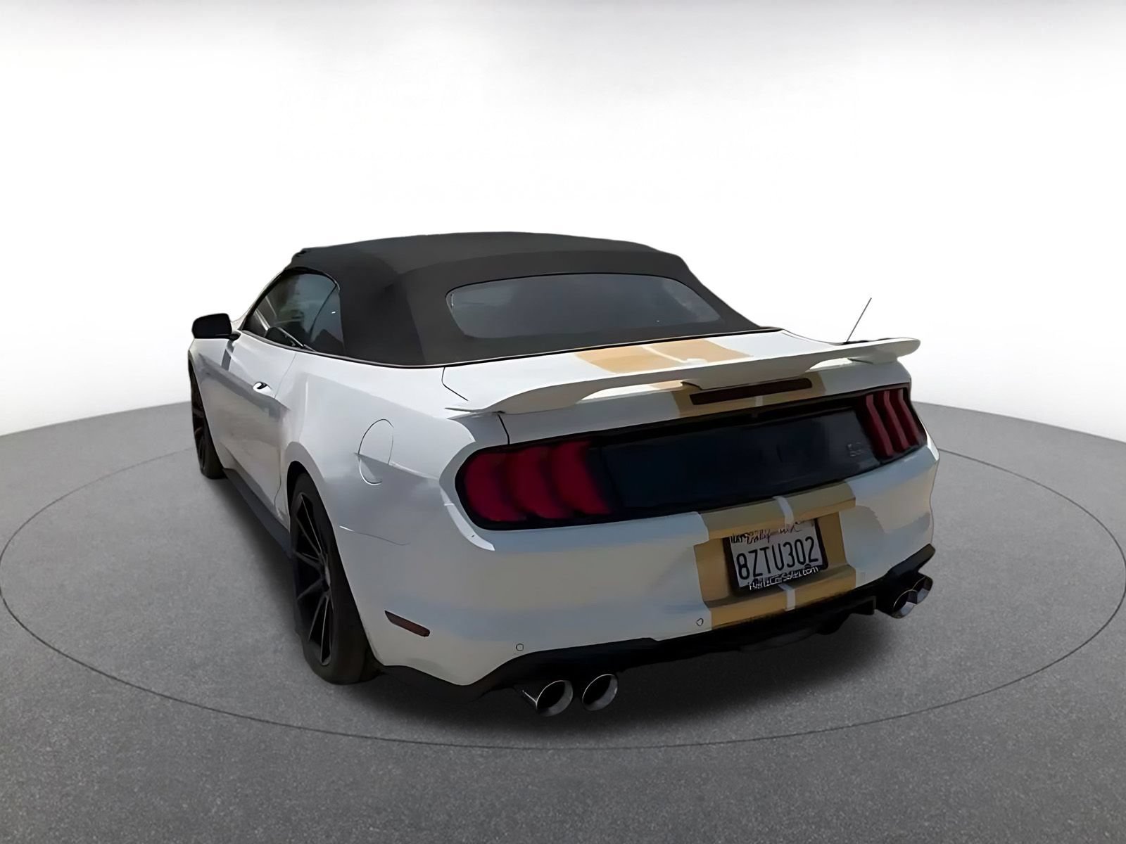 Used 2022 Ford Mustang GT Premium w/ GT Performance Package RWD image 11