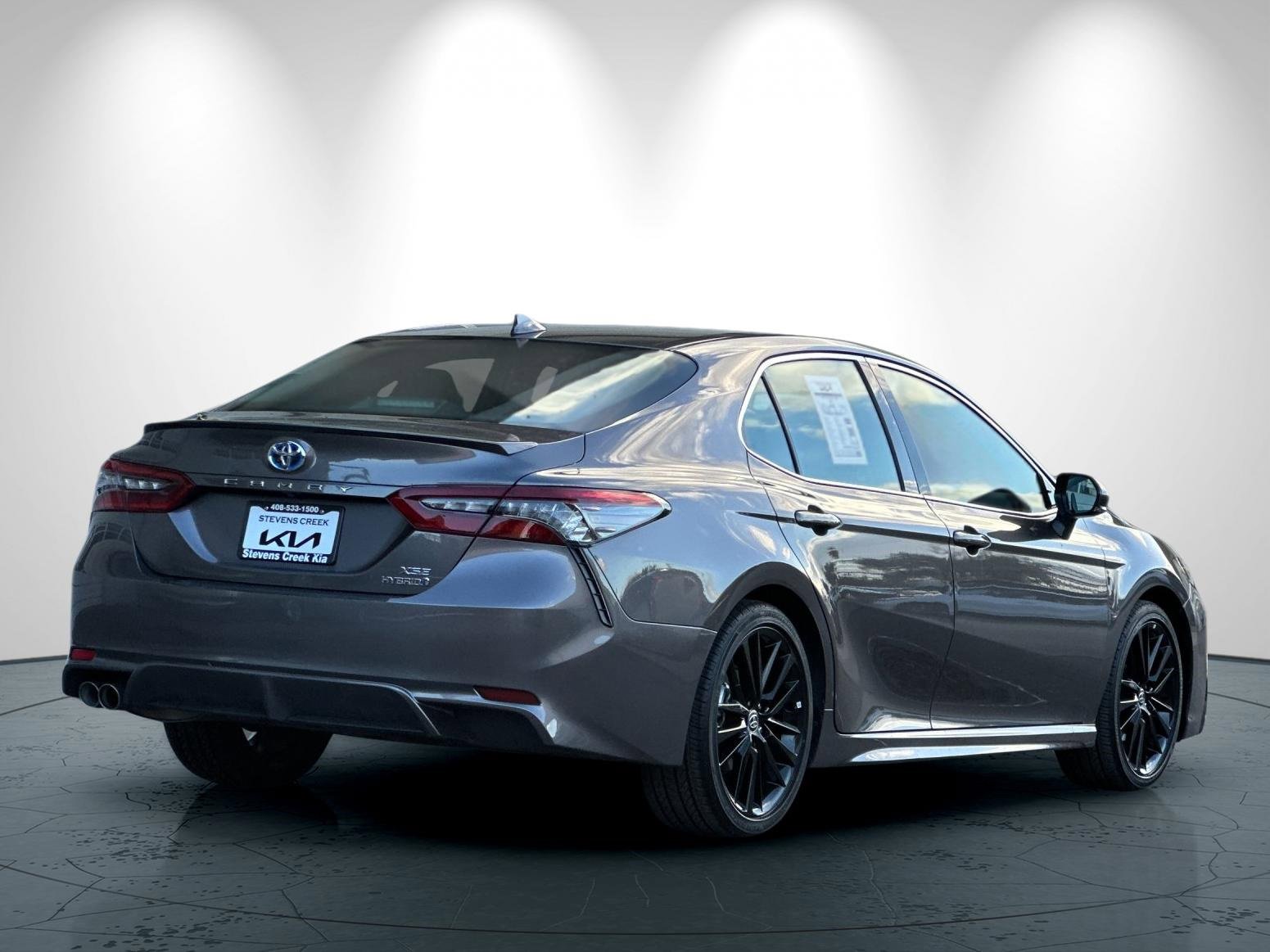 Used 2024 Toyota Camry XSE image 4