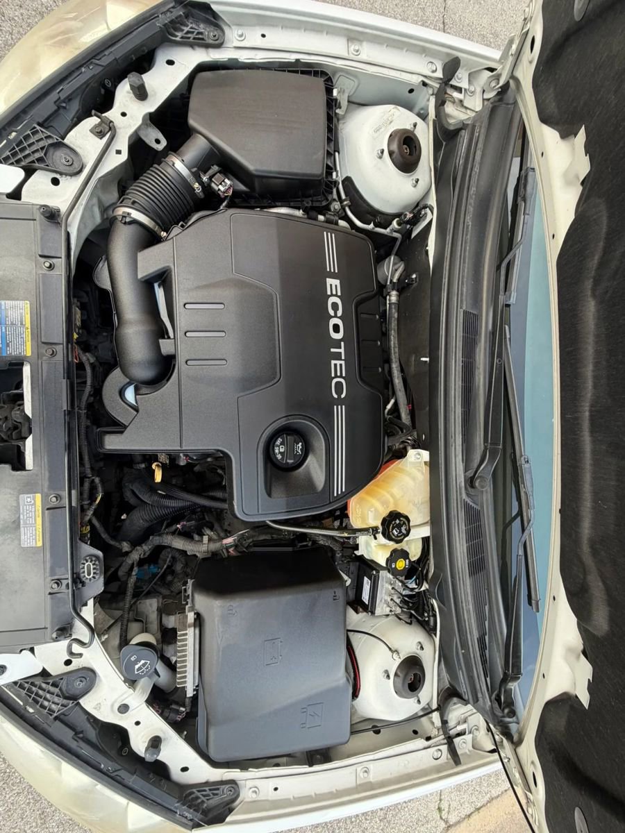 Used 2010 Pontiac G6 Sedan 4D image 29