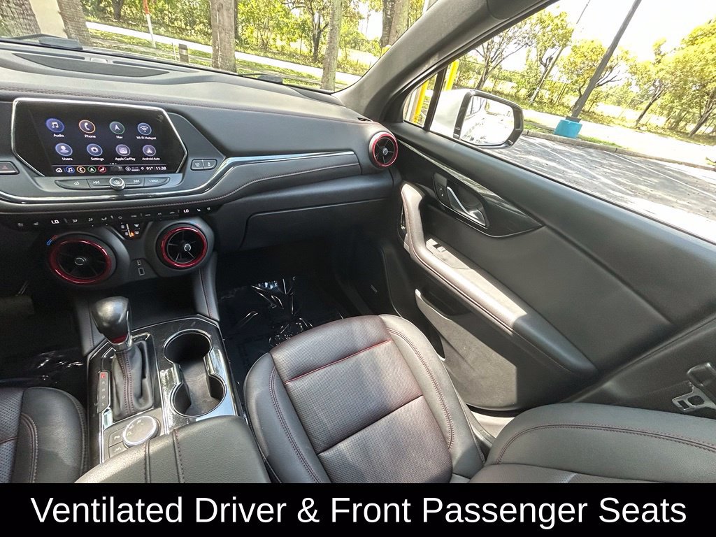 Used 2022 Chevrolet Blazer RS w/ Enhanced Convenience Package FWD image 11