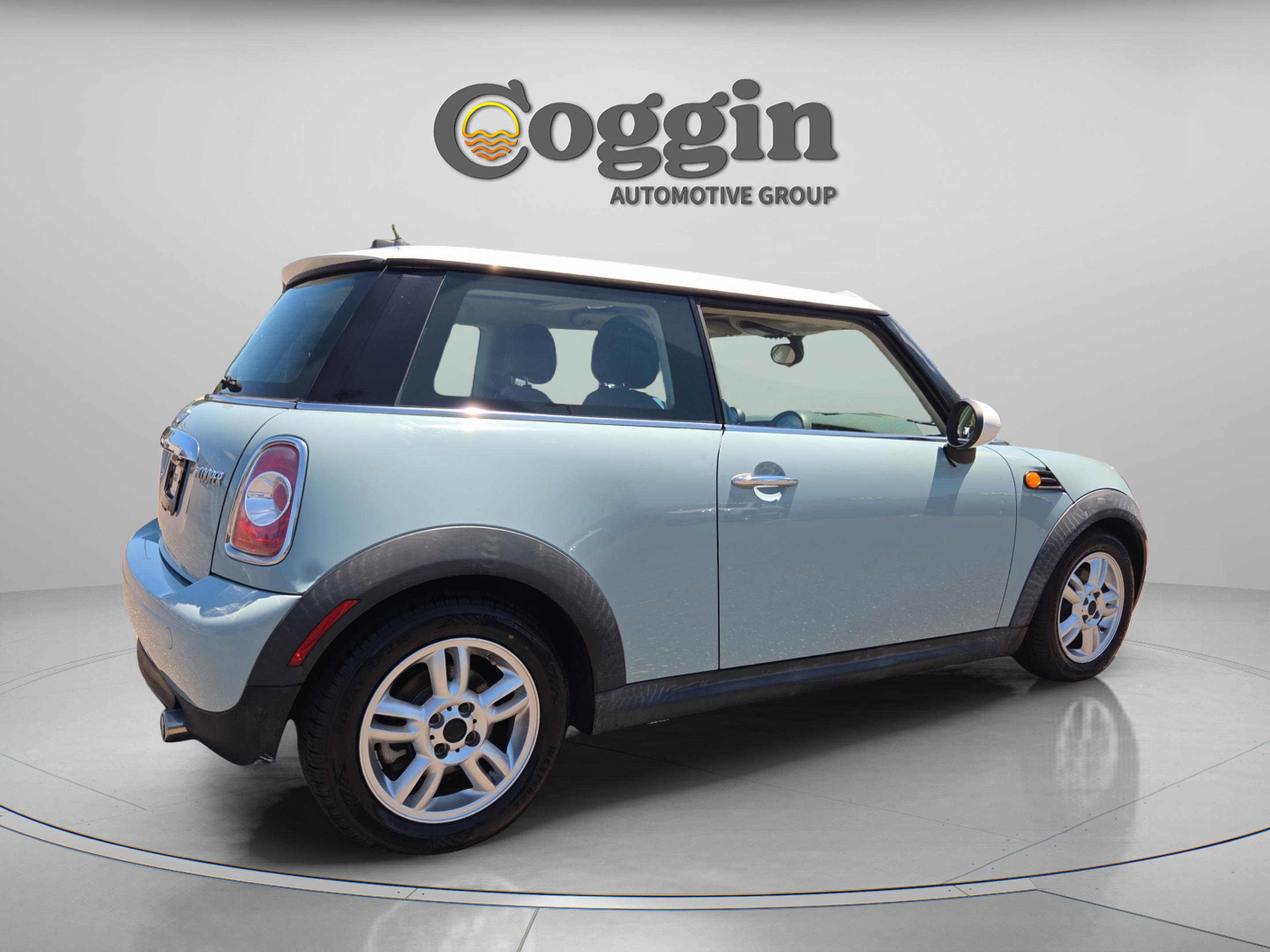 Used 2012 MINI Cooper Hardtop FWD image 5