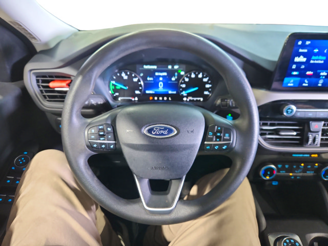 Used 2022 Ford Escape SE AWD/4WD image 13