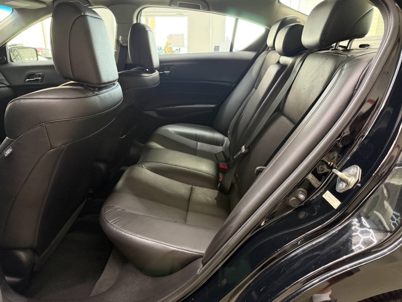 Used 2014 Acura ILX FWD image 12