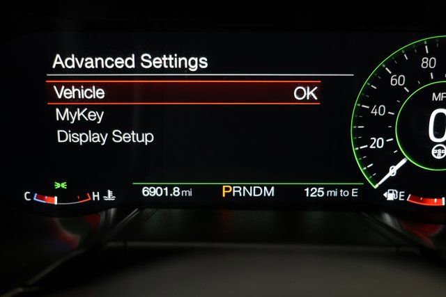 Used 2022 Ford Mustang Shelby GT500 w/ Carbon Fiber Track Pack image 88