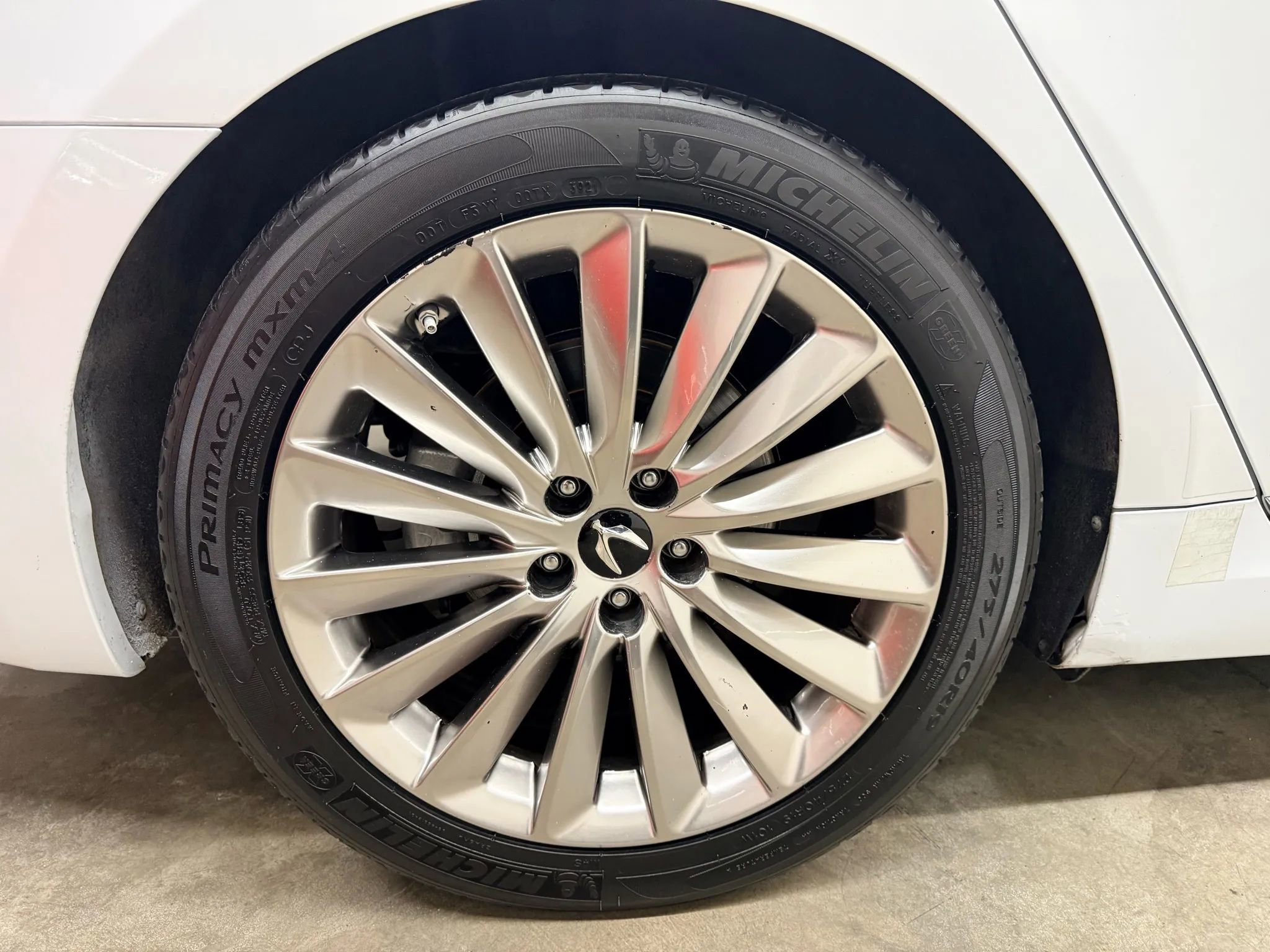 Used 2014 Hyundai Equus Signature RWD image 27