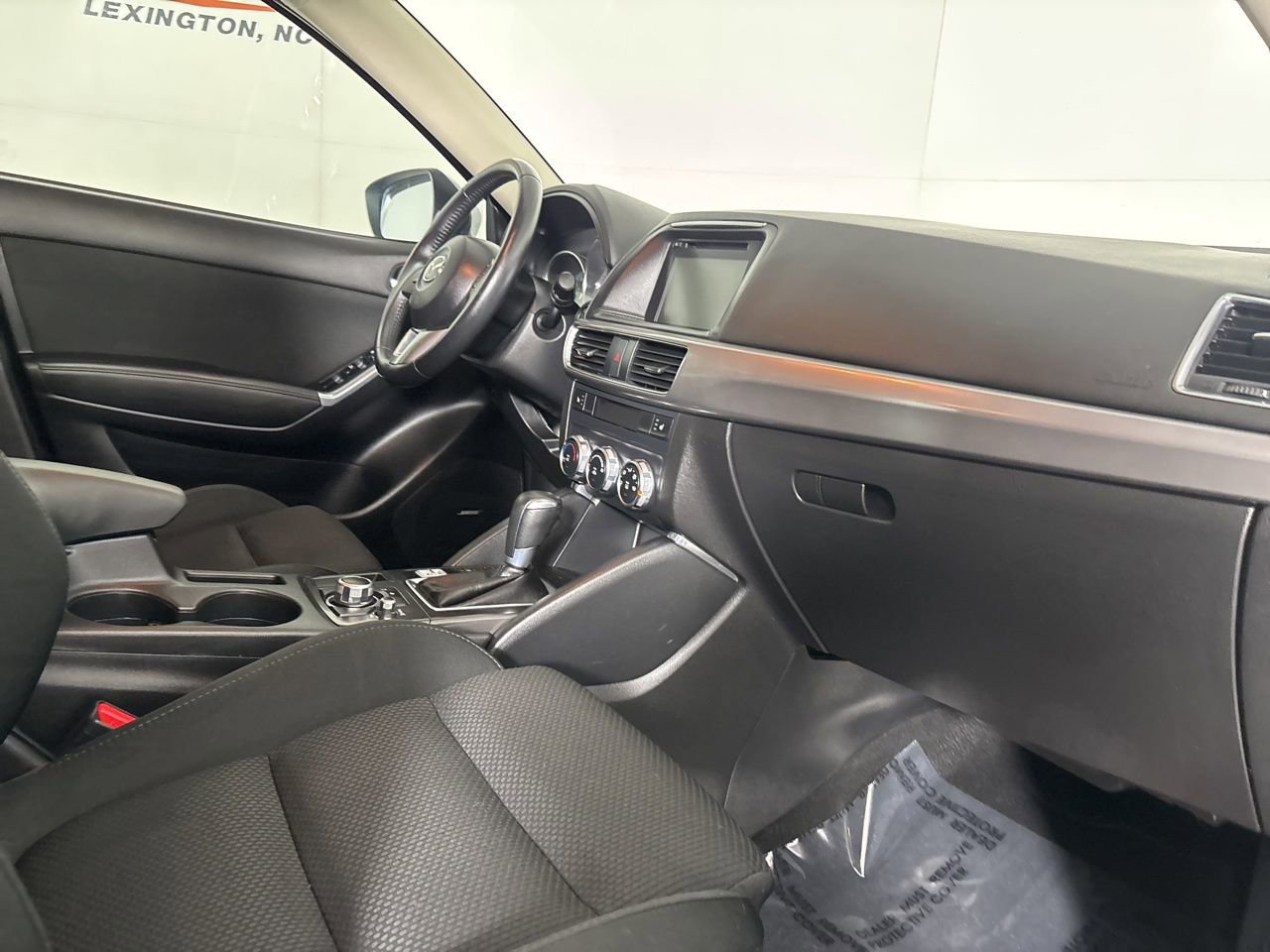 Used 2016 MAZDA CX-5 Touring w/ Bose/Moonroof Package image 29