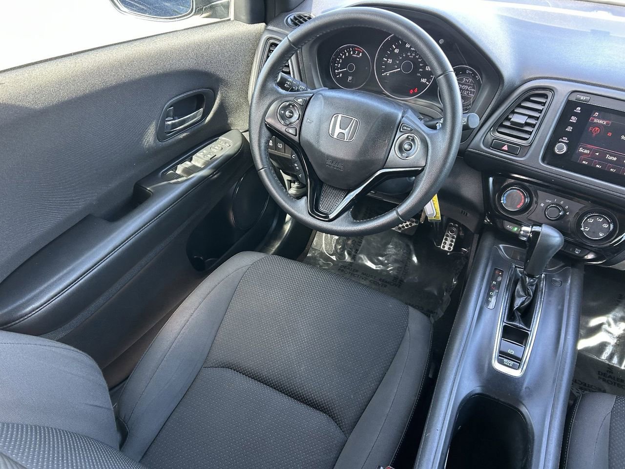 Used 2022 Honda HR-V Sport image 16