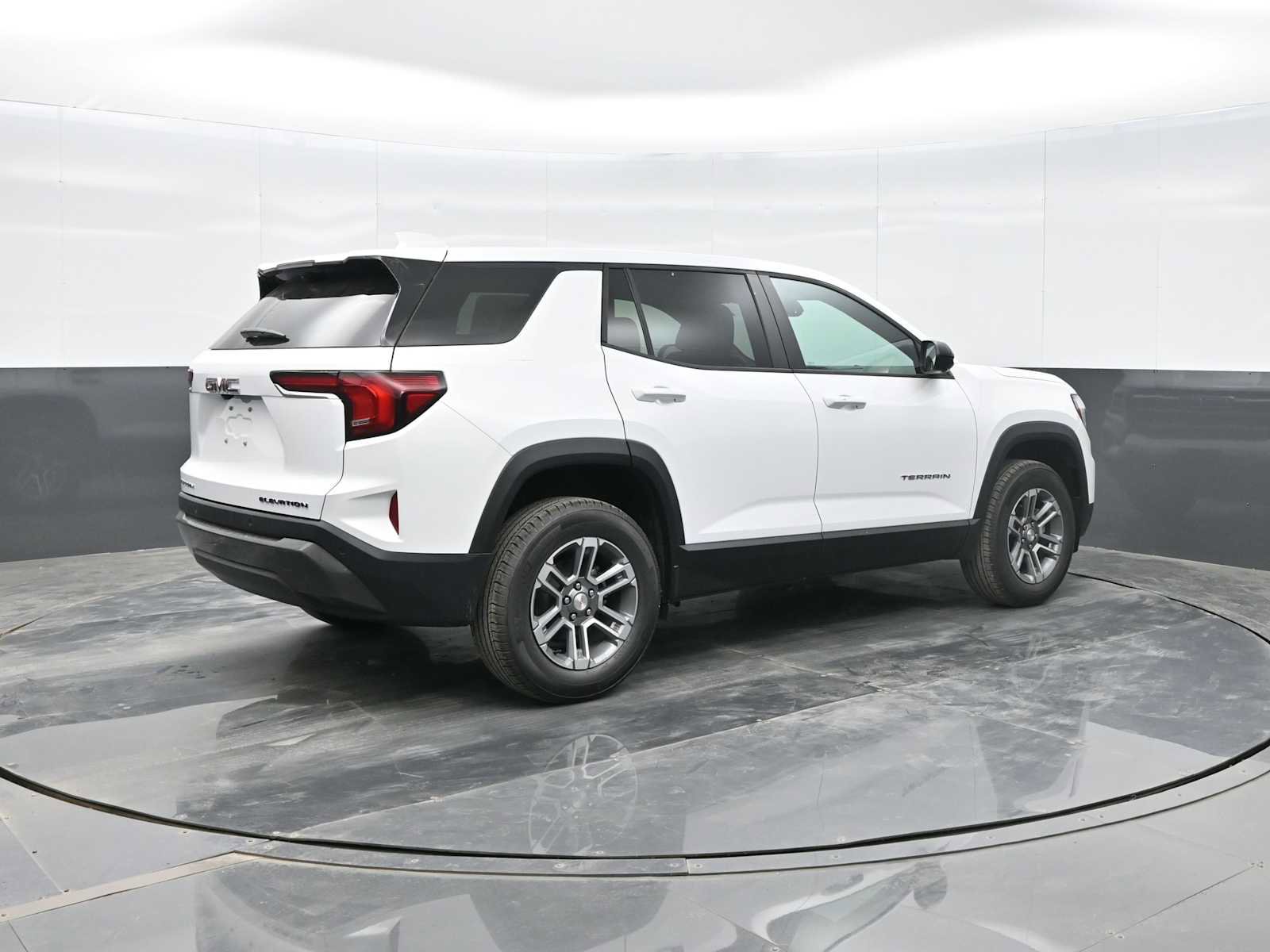 New 2026 GMC Terrain Elevation image 7