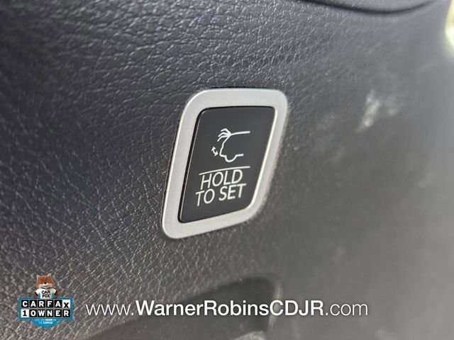 Used 2024 Jeep Wagoneer Series II w/ Flexible Seating Group image 14