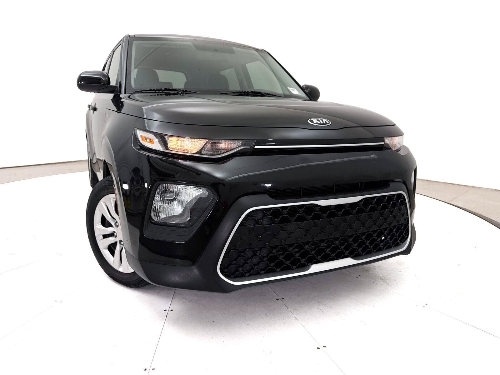Used 2020 Kia Soul LX FWD image 5