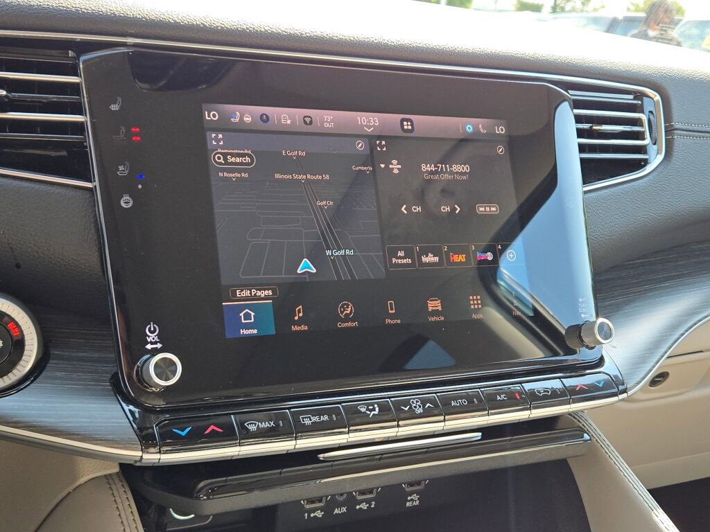 Used 2024 Jeep Wagoneer Series III w/ Premium Group I image 33