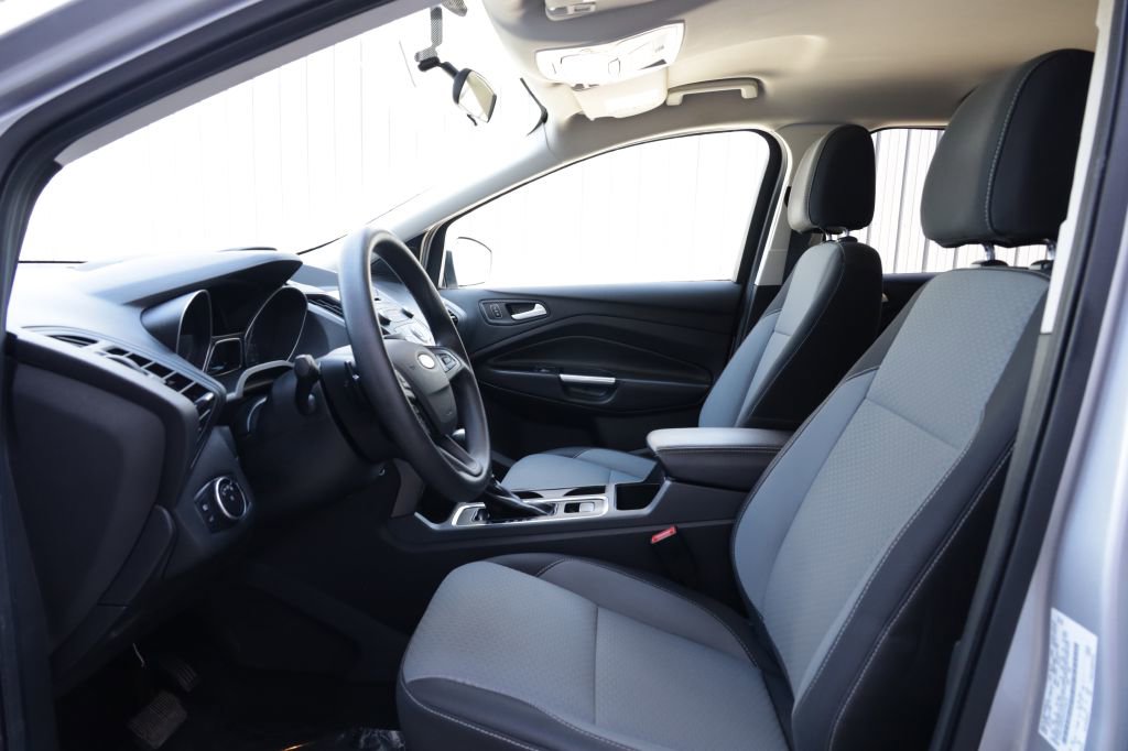 Used 2017 Ford Escape SE AWD/4WD image 12