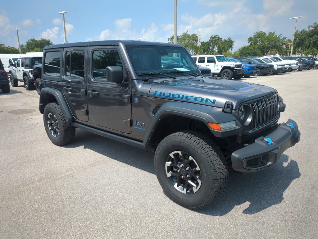 Used 2024 Jeep Wrangler Unlimited Rubicon 4xe AWD/4WD image 2