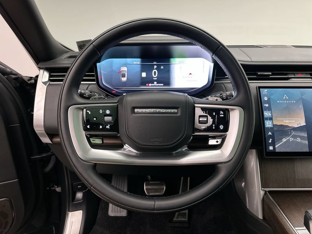 Certified 2025 Land Rover Range Rover Autobiography AWD/4WD image 31