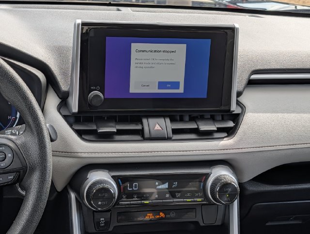 Used 2023 Toyota RAV4 XLE AWD/4WD image 15