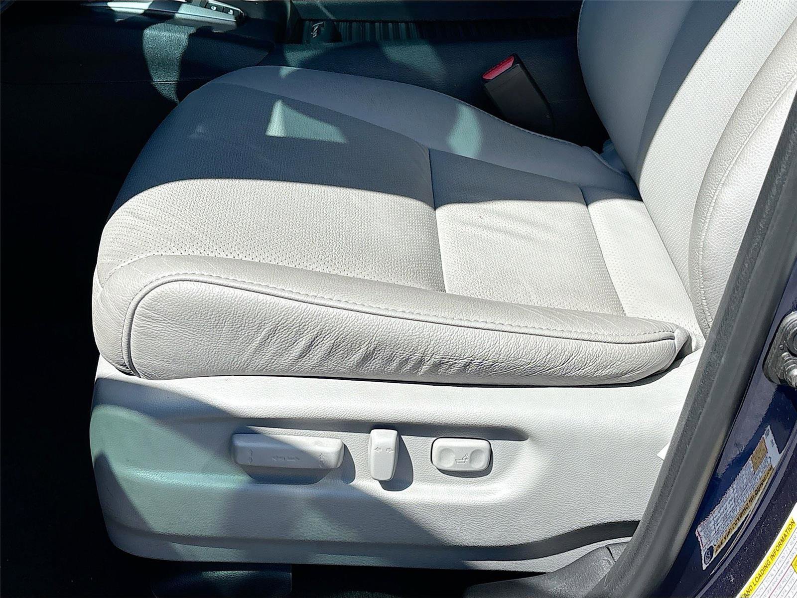 Certified 2023 Honda Passport EX-L image 22