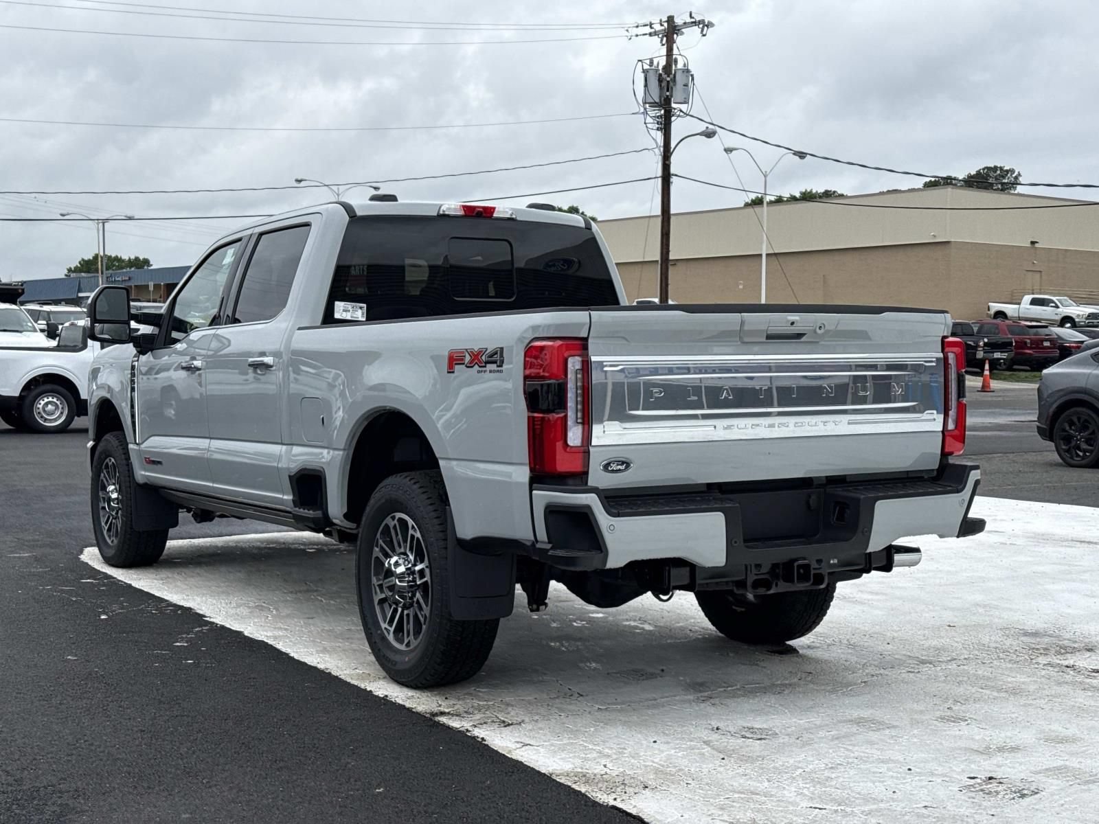 New 2026 Ford F350 Platinum w/ Platinum Plus Package AWD/4WD image 5