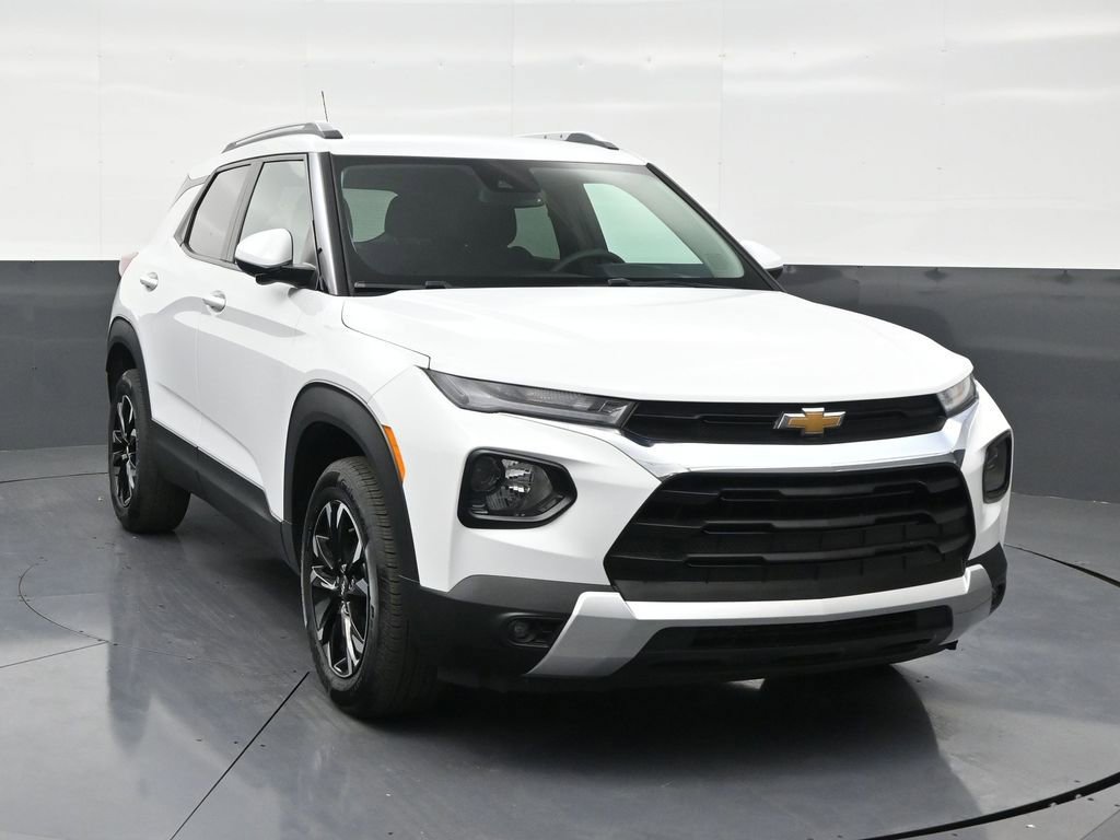 Used 2023 Chevrolet TrailBlazer LT w/ Convenience Package AWD/4WD image 7