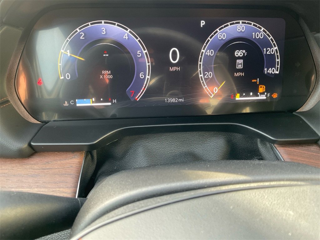 Used 2025 Jeep Grand Cherokee Summit image 20