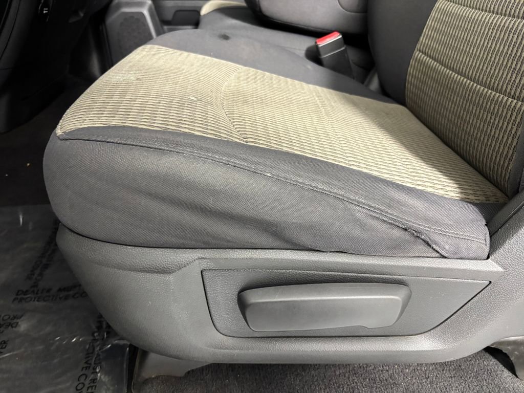 Used 2012 RAM 1500 Express image 9