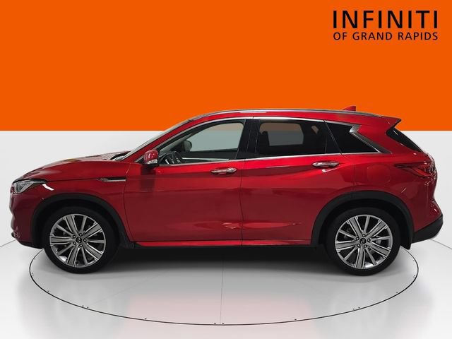 Used 2023 INFINITI QX50 Sensory AWD/4WD image 8