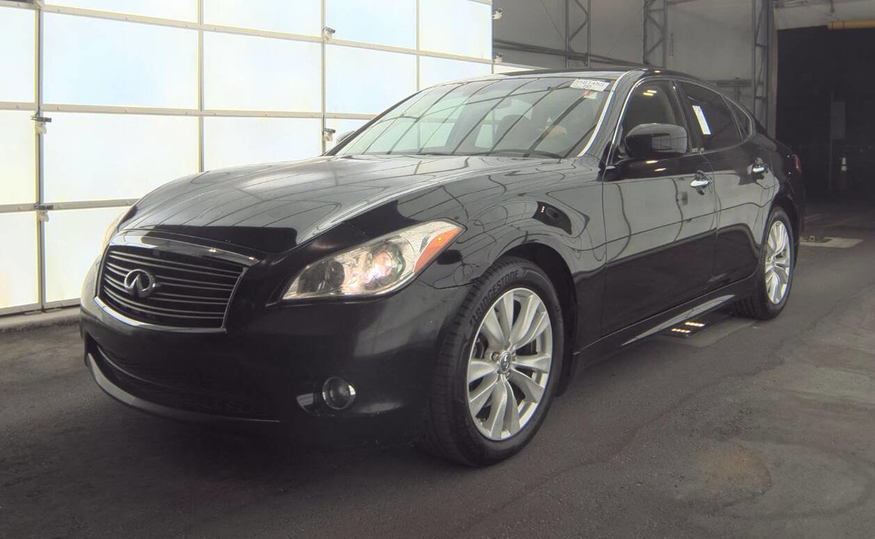 Used 2013 INFINITI M37 w/ Premium Pkg image 1