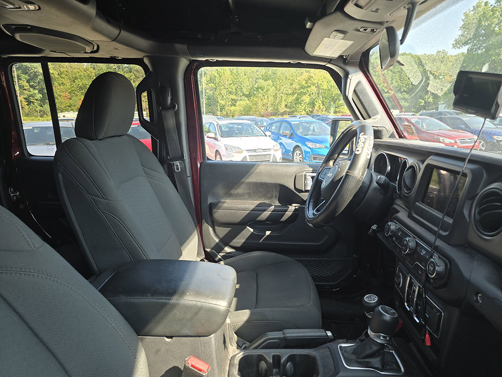 Used 2021 Jeep Gladiator Sport AWD/4WD image 5