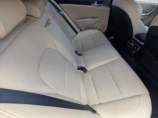 Used 2022 Kia Stinger GT1 RWD image 18