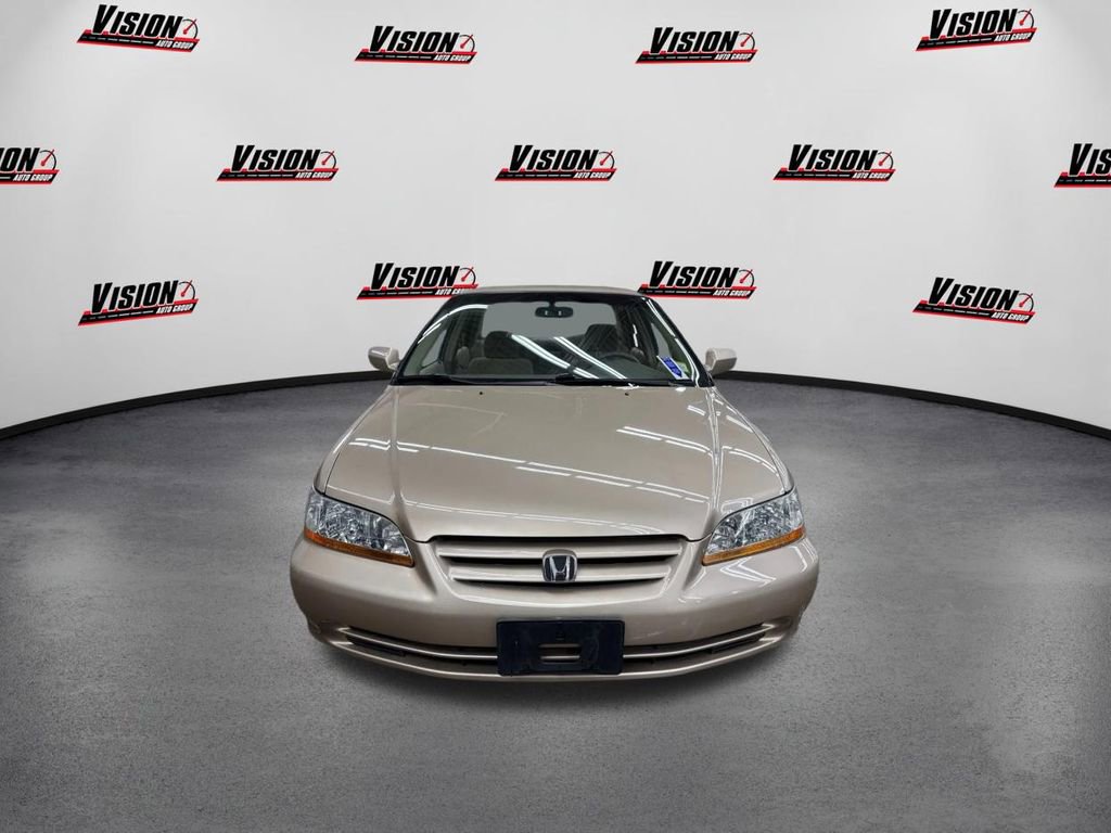 Used 2002 Honda Accord LX video 2