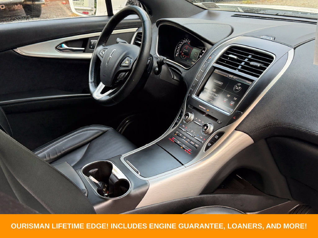 Used 2016 Lincoln MKX Premiere w/ Cargo Utility Package FWD image 20