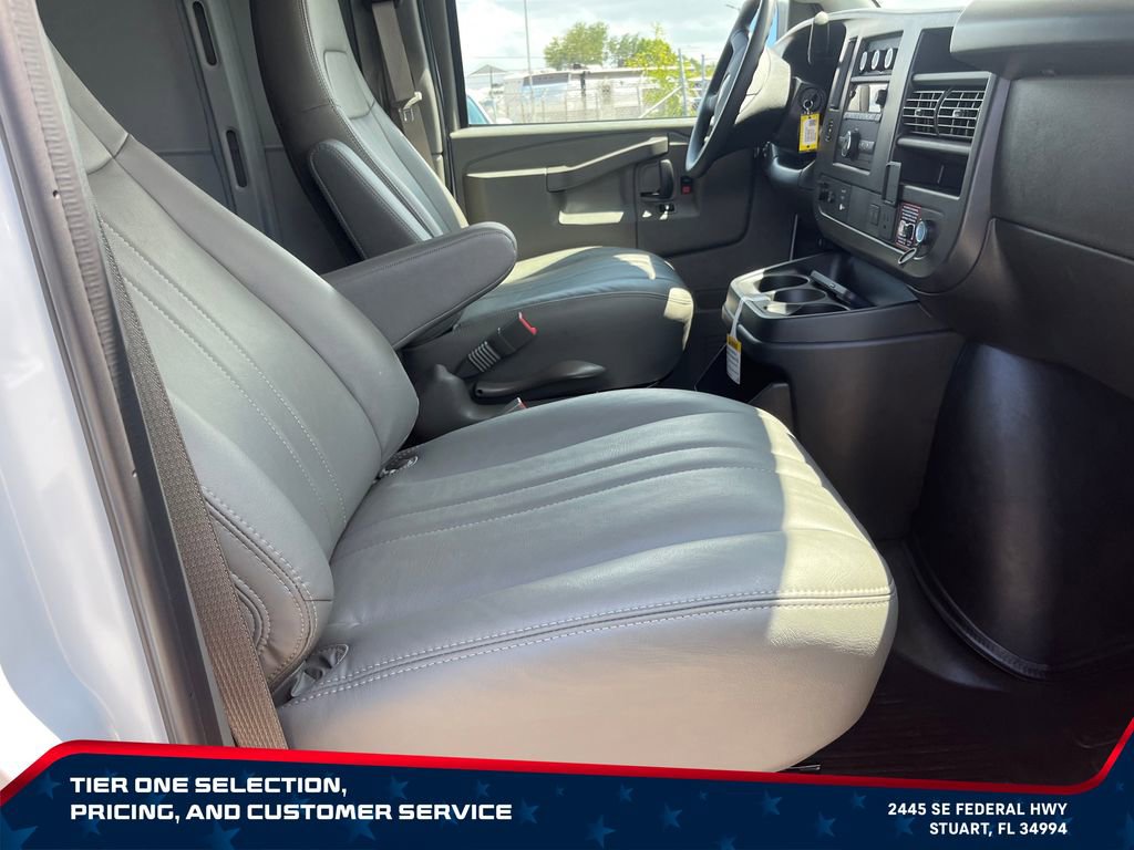 New 2026 GMC Savana 2500 w/ Driver Convenience Package RWD image 13