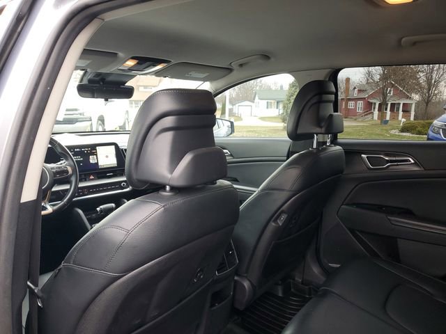 Certified 2023 Kia Sportage EX image 9