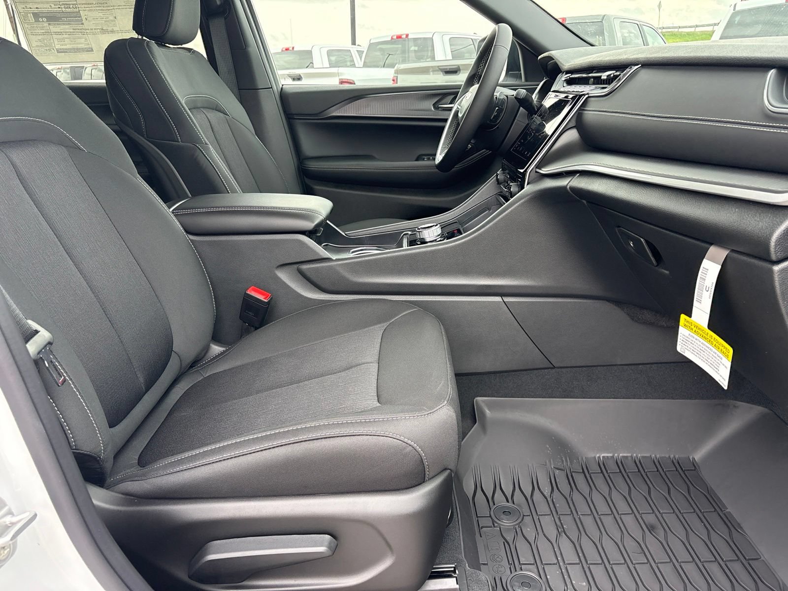New 2026 Jeep Grand Cherokee L Laredo RWD image 20