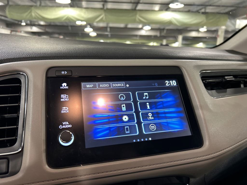 Used 2019 Honda HR-V Touring image 16