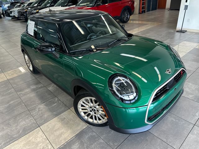 Used 2025 MINI Cooper S FWD image 9