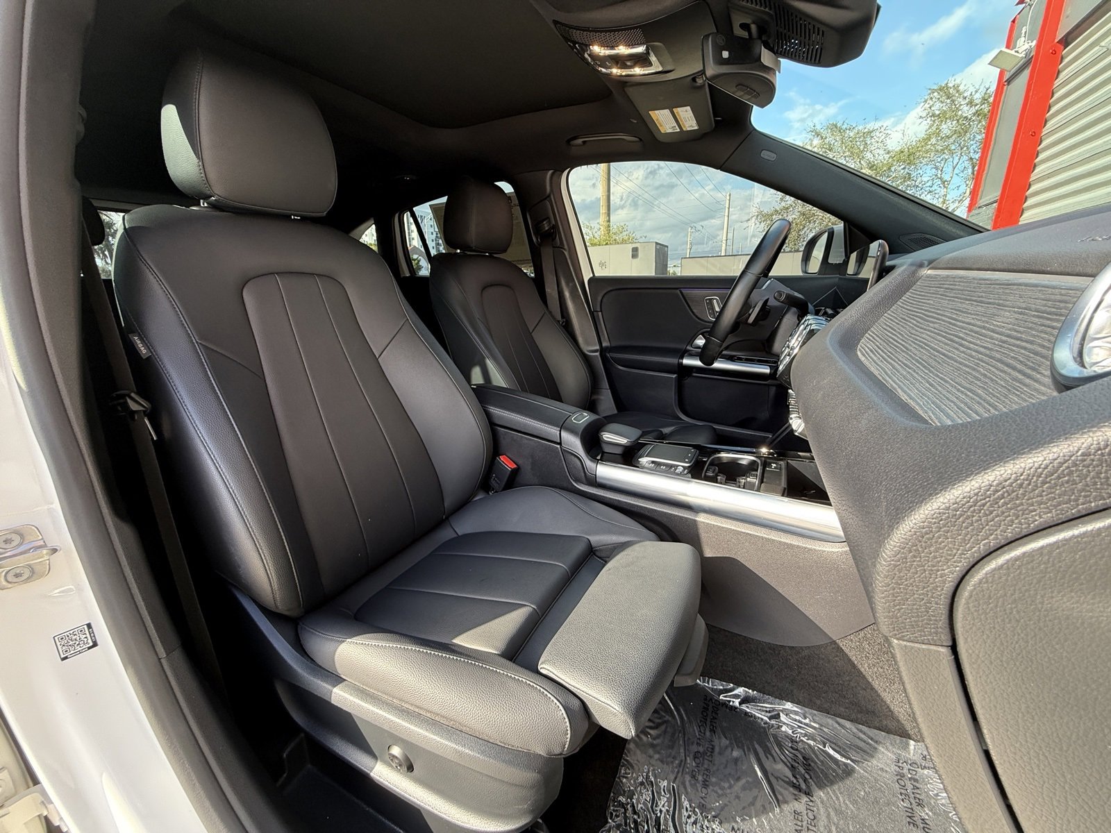 Used 2023 Mercedes-Benz GLA 250 4MATIC image 14