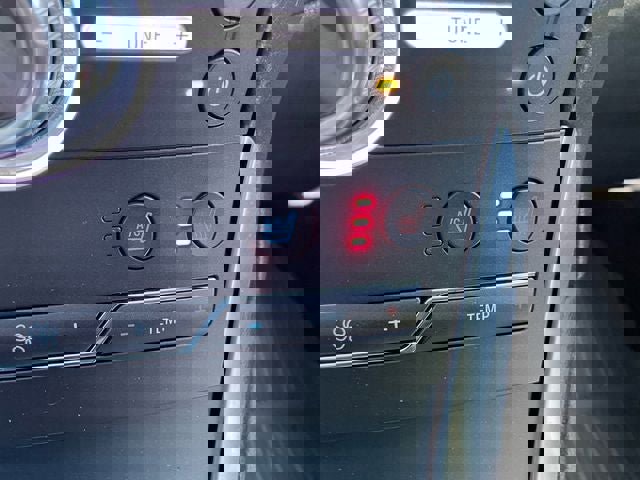 Used 2018 Ford Edge Sport w/ Equipment Group 401A image 20