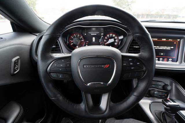 Used 2023 Dodge Challenger SXT w/ Plus Package image 14