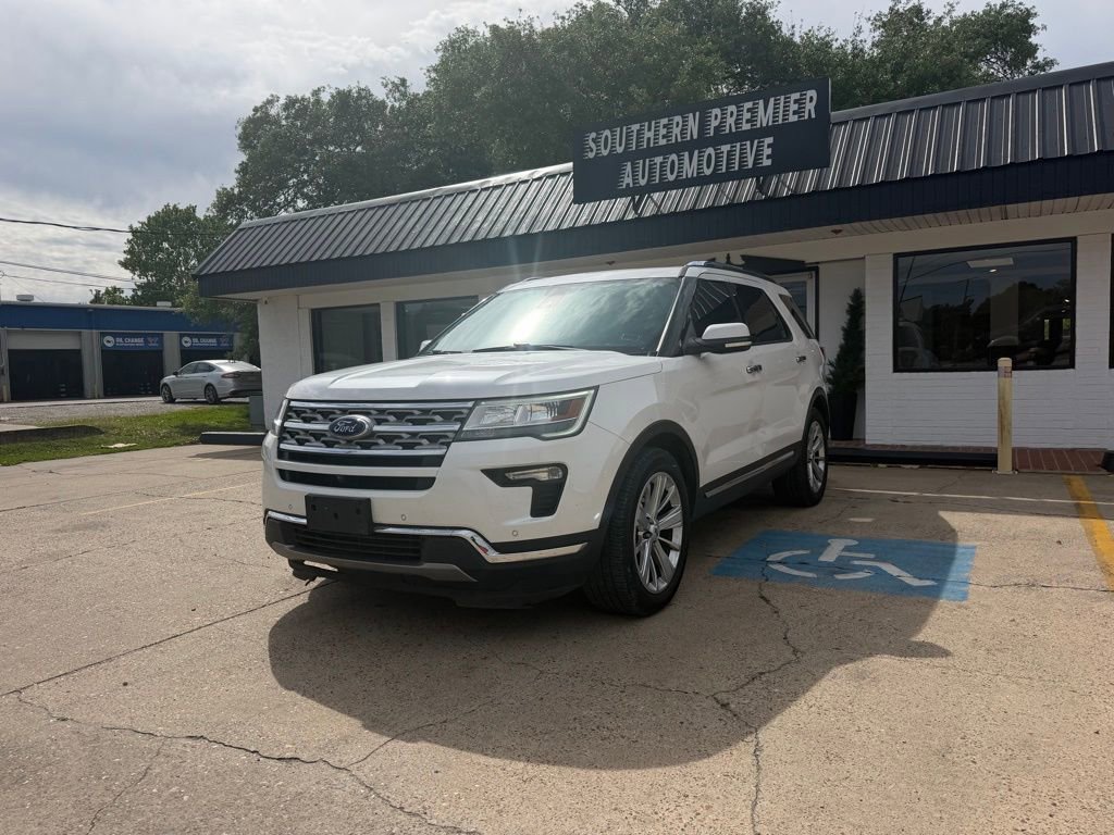 Used 2019 Ford Explorer Limited w/ Ford Safe & Smart Package FWD image 1